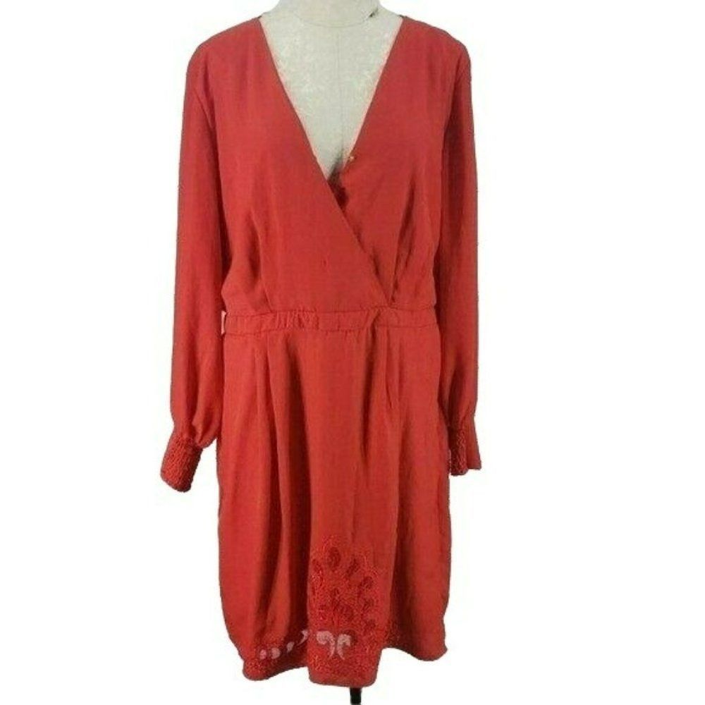 Gibson Latimer Red Cross Over Lace Long Sleeve V Neck Dress Size XL